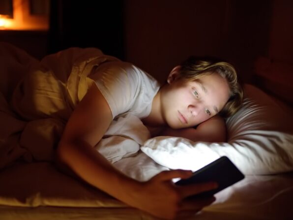 long-term insomnia in teens and children
